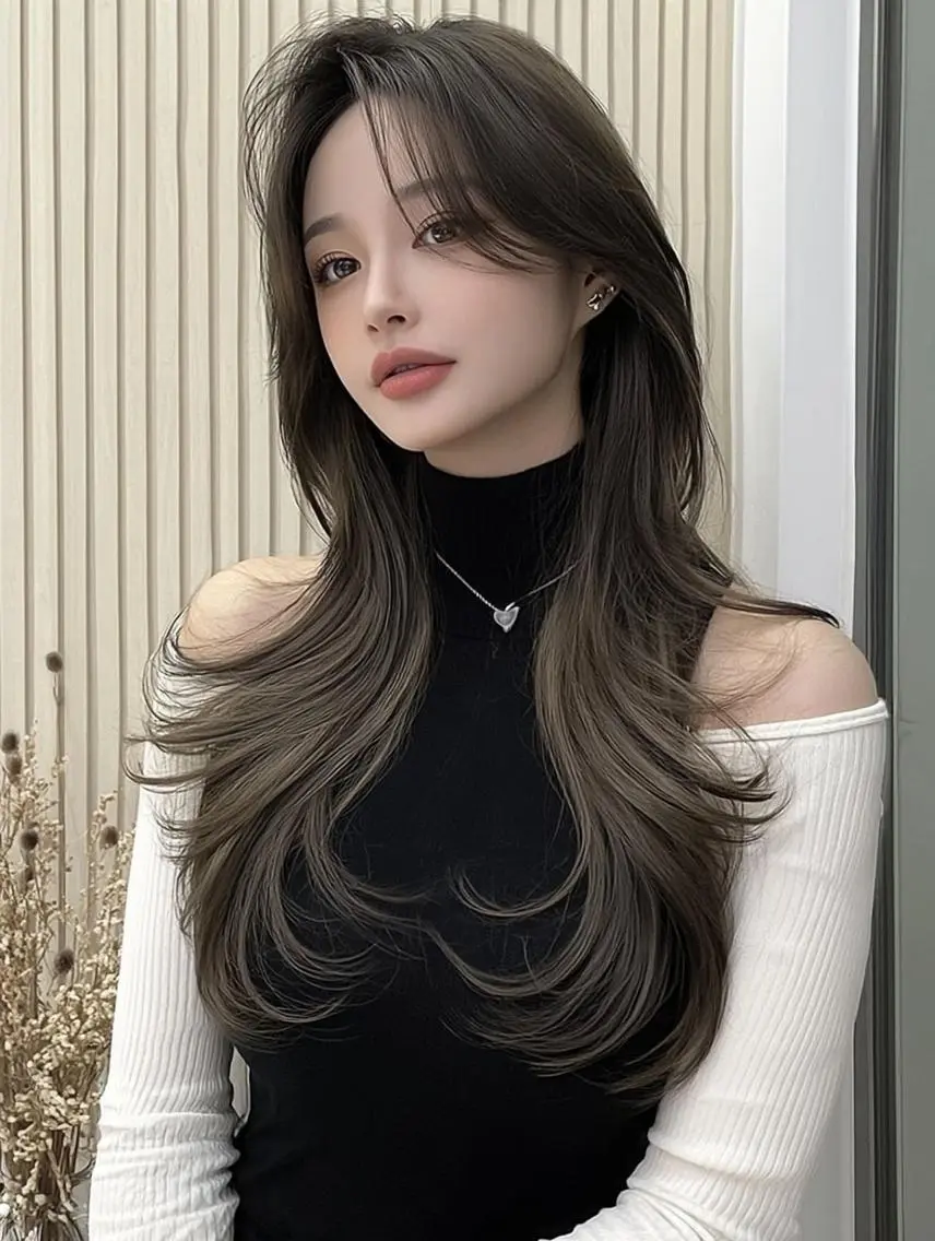 セミロング デート レイヤーカット 似合わせカット カット ヘアカラー トリートメント りきと🌈髪質改善/ 秋髪/艶カラーのヘアスタイル