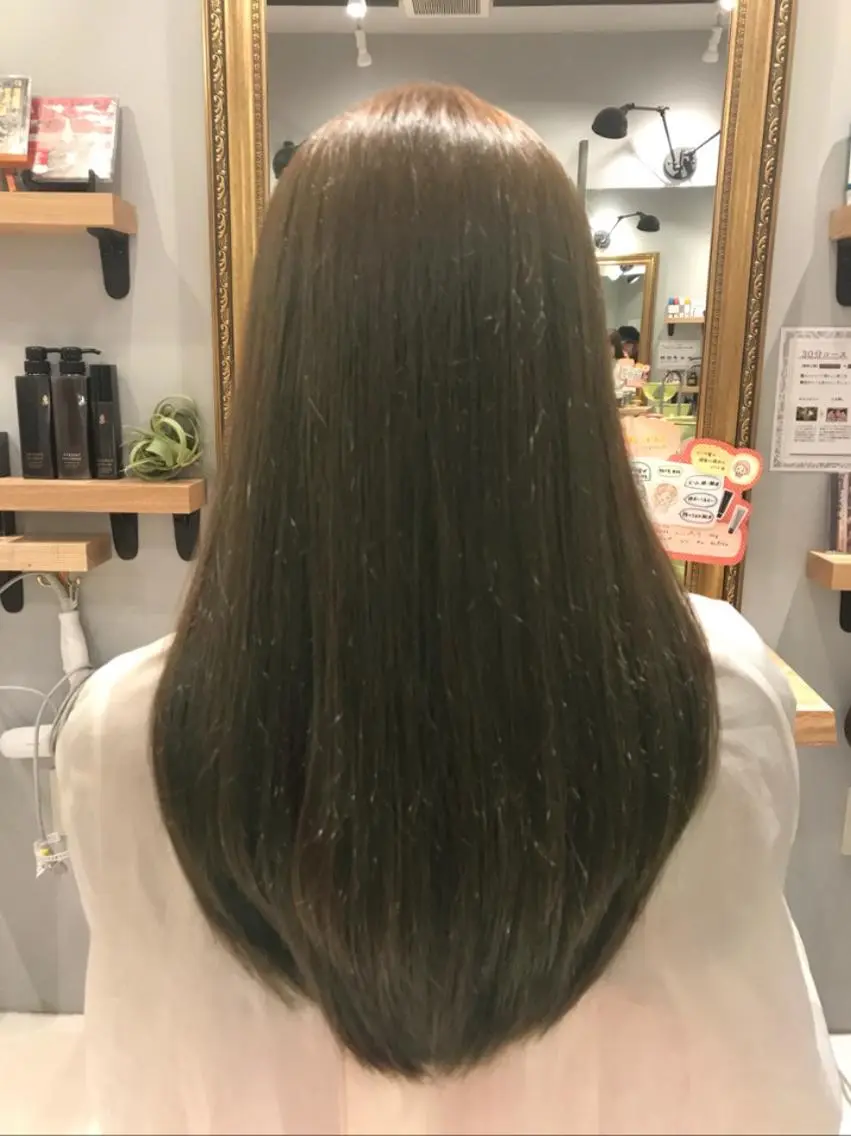 ロング カラー 個室で似合わせ好印象 🧡外山弥千代のヘアスタイル