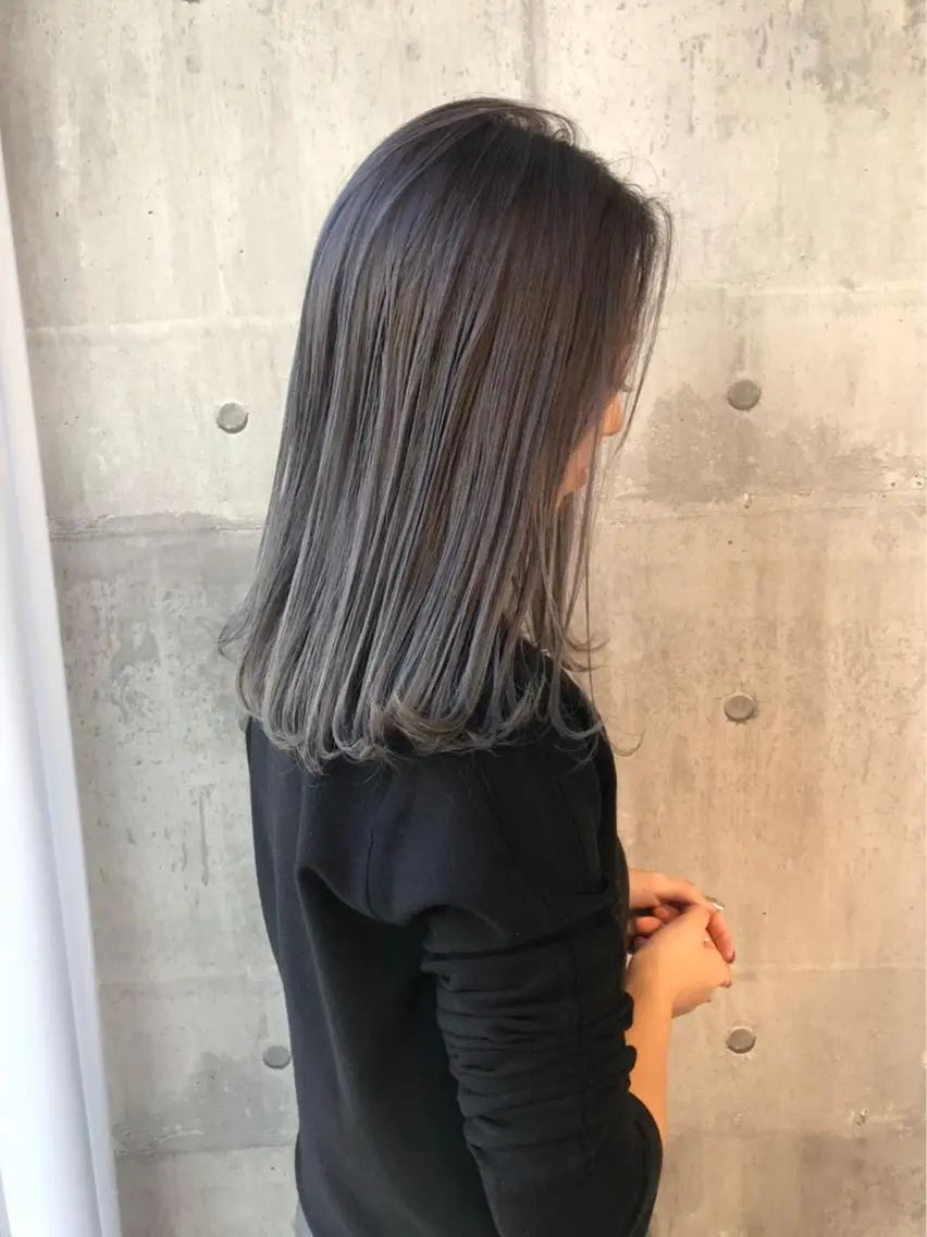 ミディアム 小濱 ありすのヘアスタイル