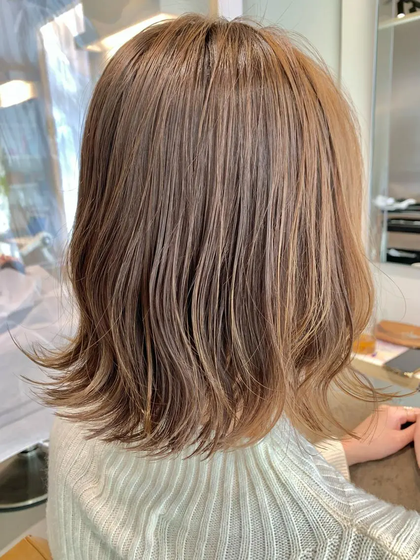 ミディアム カラー ベージュカラー イルミナカラー カット ヘアカラー 縮毛矯正×艶カラー /中村勇太のヘアスタイル