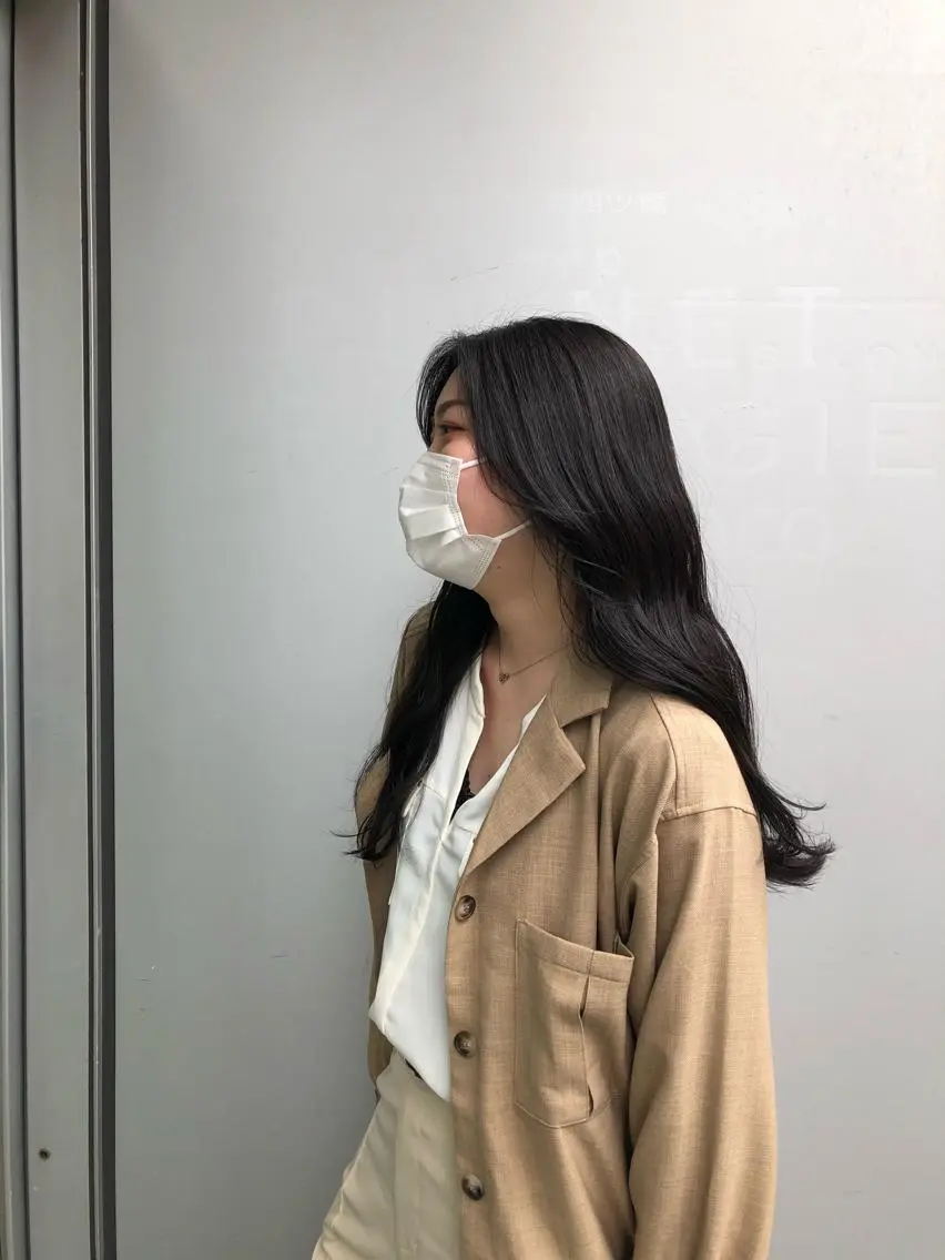 ロング カラー ブルーカラー ブルーグレー ブルーグレージュ グレージュ 今井 光のヘアスタイル