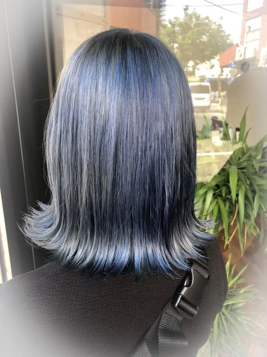 ミディアム カラー あらい なつみのヘアスタイル