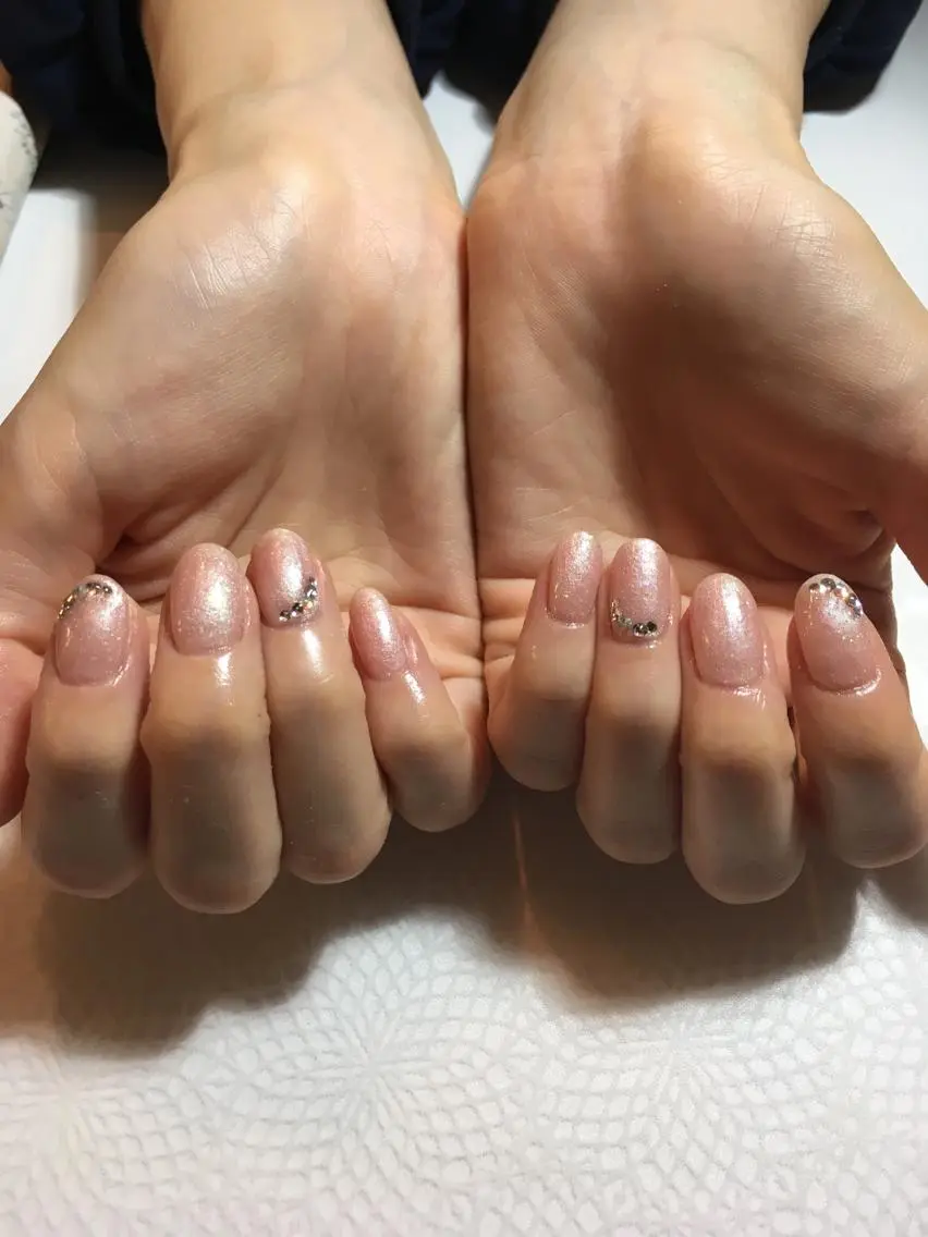 ネイル シンプルネイル 古川 里美のネイルデザイン