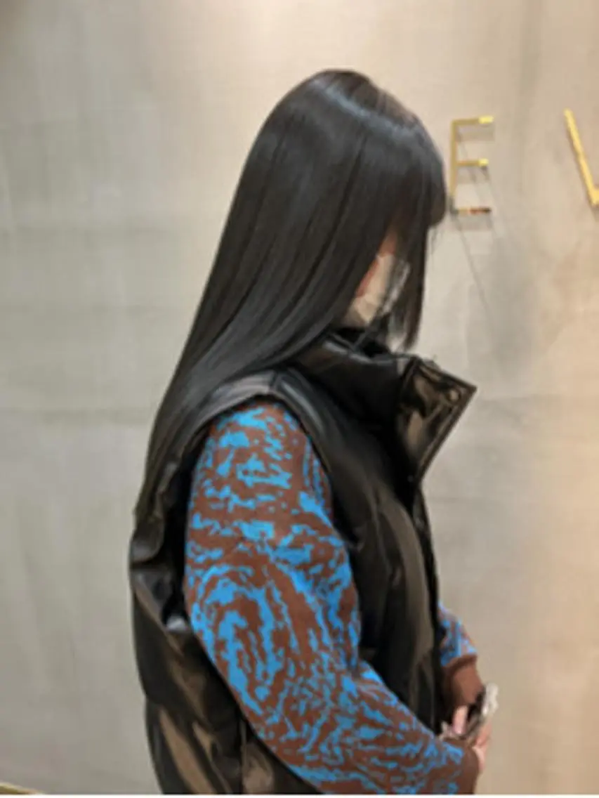 ロング ヘアアレンジ パーマ カラー アディクシーカラー ブリーチ ケアカラー 透明感カラー イヤリングカラー トリートメント ヘアケア特化型サロン newi 梅田のヘアスタイル