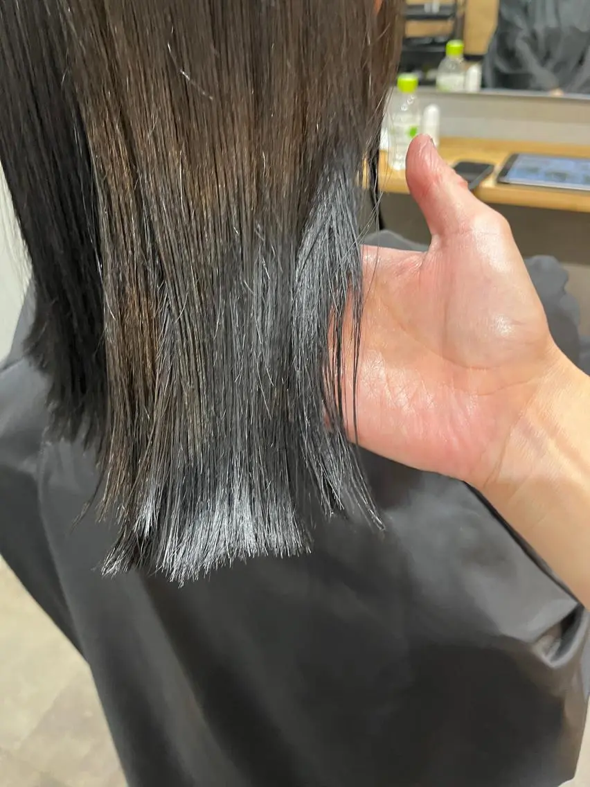 セミロング カラー パーマ ヘアアレンジ メンズ キッズ ネイル マツエク・マツパ メンズブリーチ メンズハイライト メンズインナーカラー メンズ韓国風 ブリーチ 久木原 ゆりのヘアスタイル