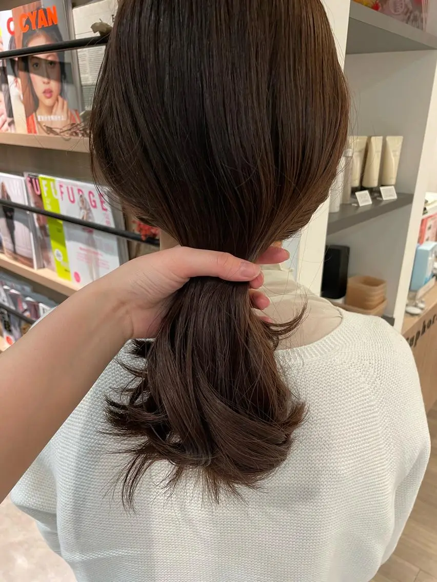 ミディアム モテ髪🫧赤み消し カラー表参道きょうこのヘアスタイル