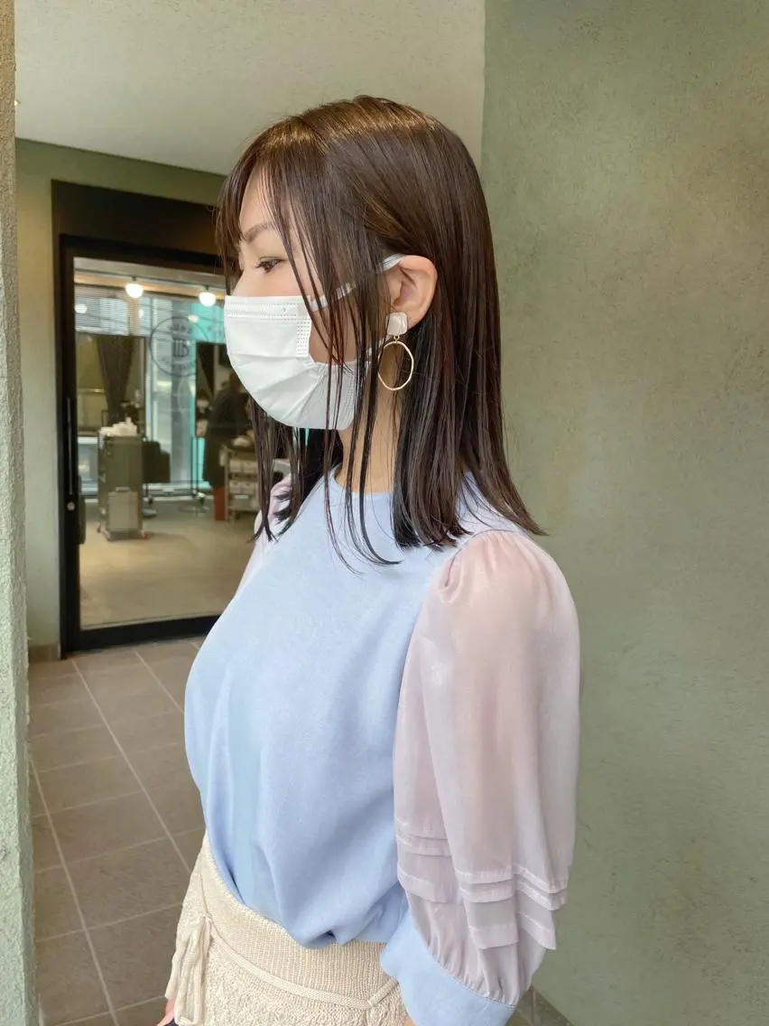ミディアム カラー アッシュ シルバー シルバーアッシュ カット 縮毛矯正 トリートメント HIROKI ”博多 /ボブのヘアスタイル