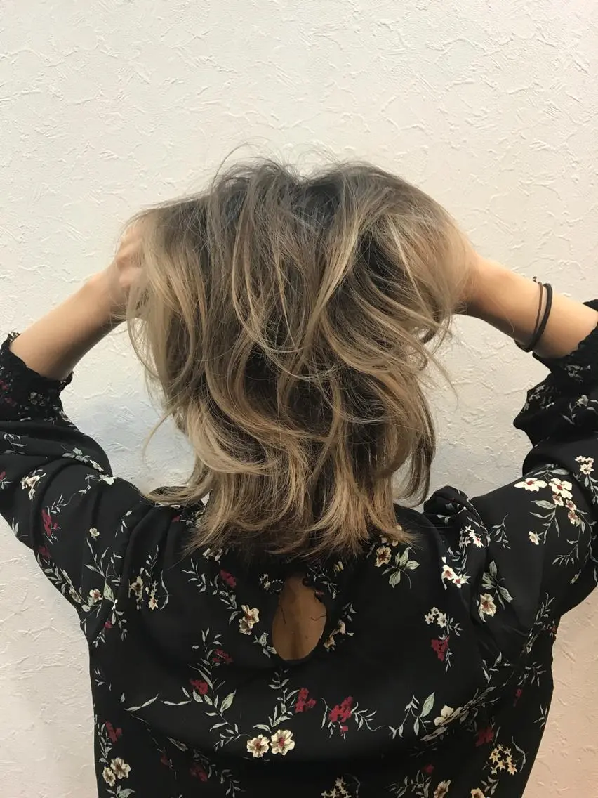 ショート カラー ブリーチ レイヤーカット ショートヘア ヘアカラー 佐野 智史のヘアスタイル