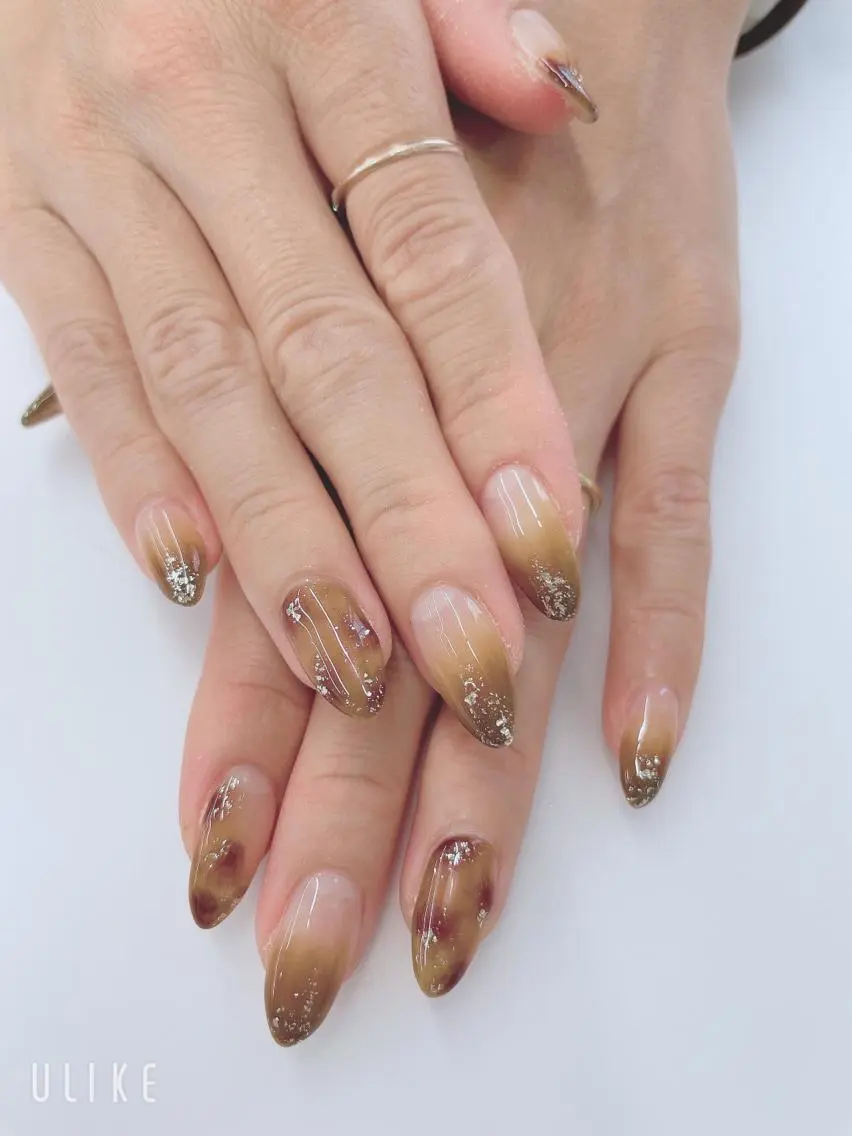 ネイル べっ甲ネイル ハンドネイル Nail room Lunaのネイルデザイン