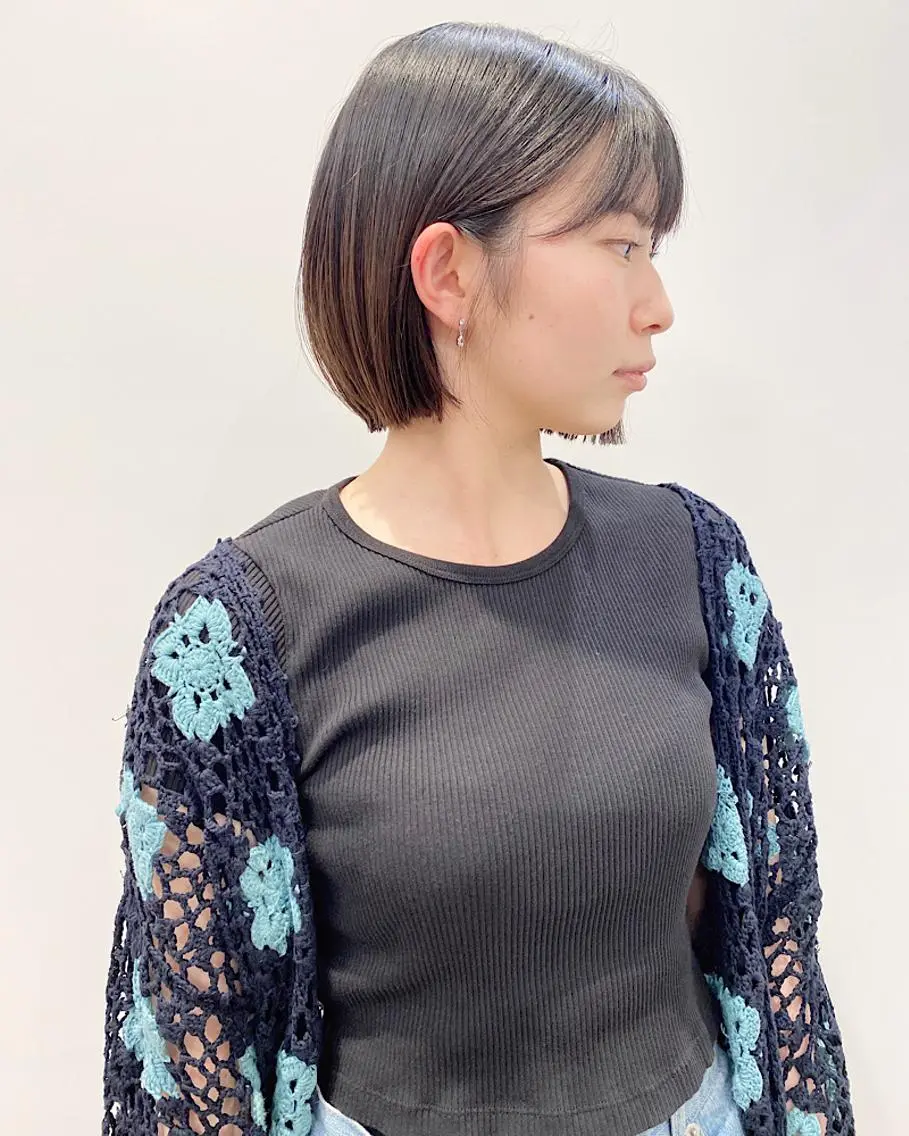 ミディアム 切りっぱなしボブ ボブ 石山 /切りっぱなしボブのヘアスタイル