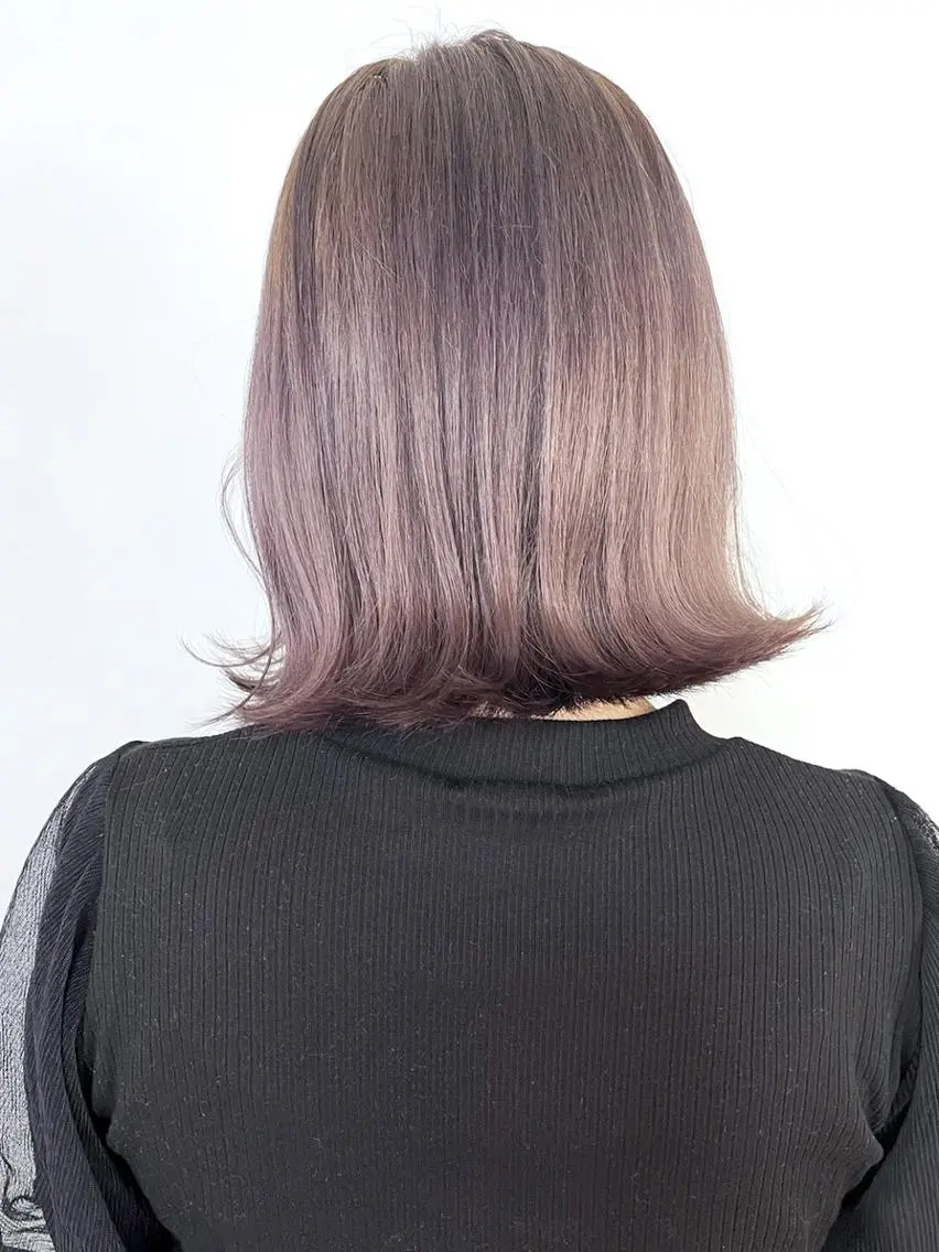 ミディアム カラー パーマ ヘアアレンジ グレージュ ラベンダーカラー ラベンダーグレージュ ラベンダーグレー ITbyALBUM 八王子店のヘアスタイル