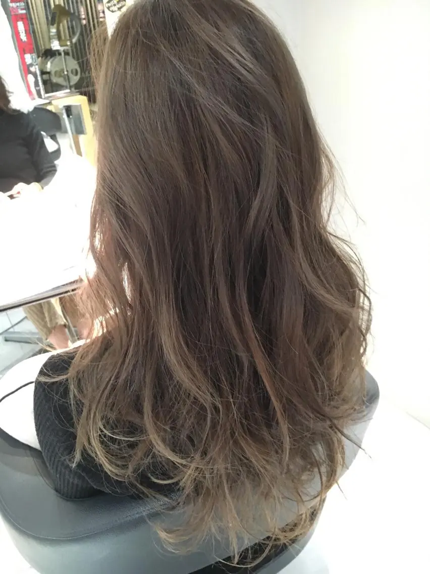 ロング カラー パーマ カット パーマ トリートメント 田中 アキオのヘアスタイル