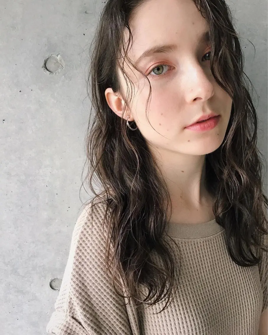 セミロング カラー パーマ ヘアアレンジ セミロングパーマ 松田 亮葉のヘアスタイル