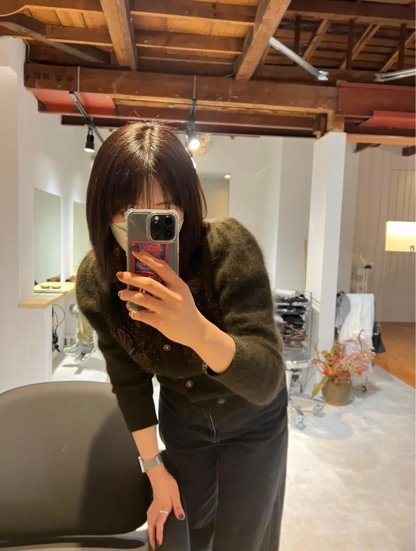 ミディアム カラー io濱川 遥のヘアスタイル