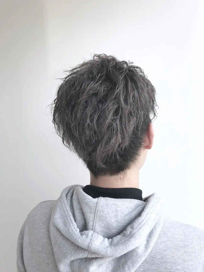 ショート カラー メンズ メンズブリーチ ブリーチ ラベンダーカラー ラベンダーグレー カット ヘアカラー ボブ/ハイトーン 福生Radix 下田のヘアスタイル