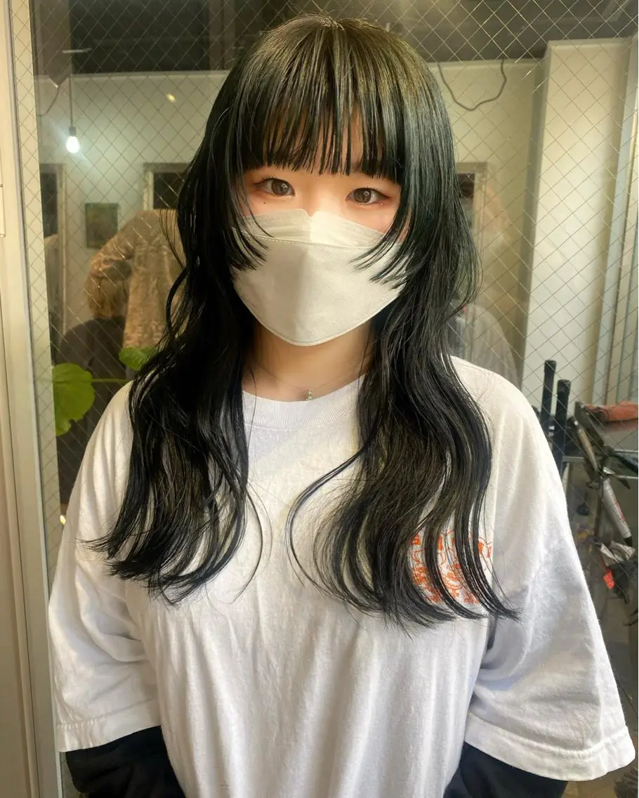 カラー ウルフカット モデル募集中！ミカのヘアスタイル
