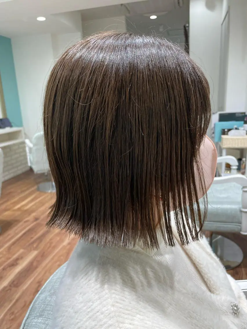 ショート 切りっぱなしボブ ボブ 渡辺 広宣のヘアスタイル