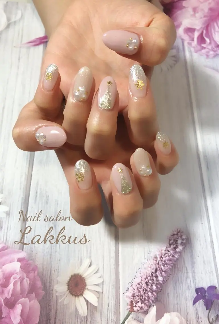 ネイル 冬ネイル クリスマス ハンドネイル Lakkus T－Mのネイルデザイン