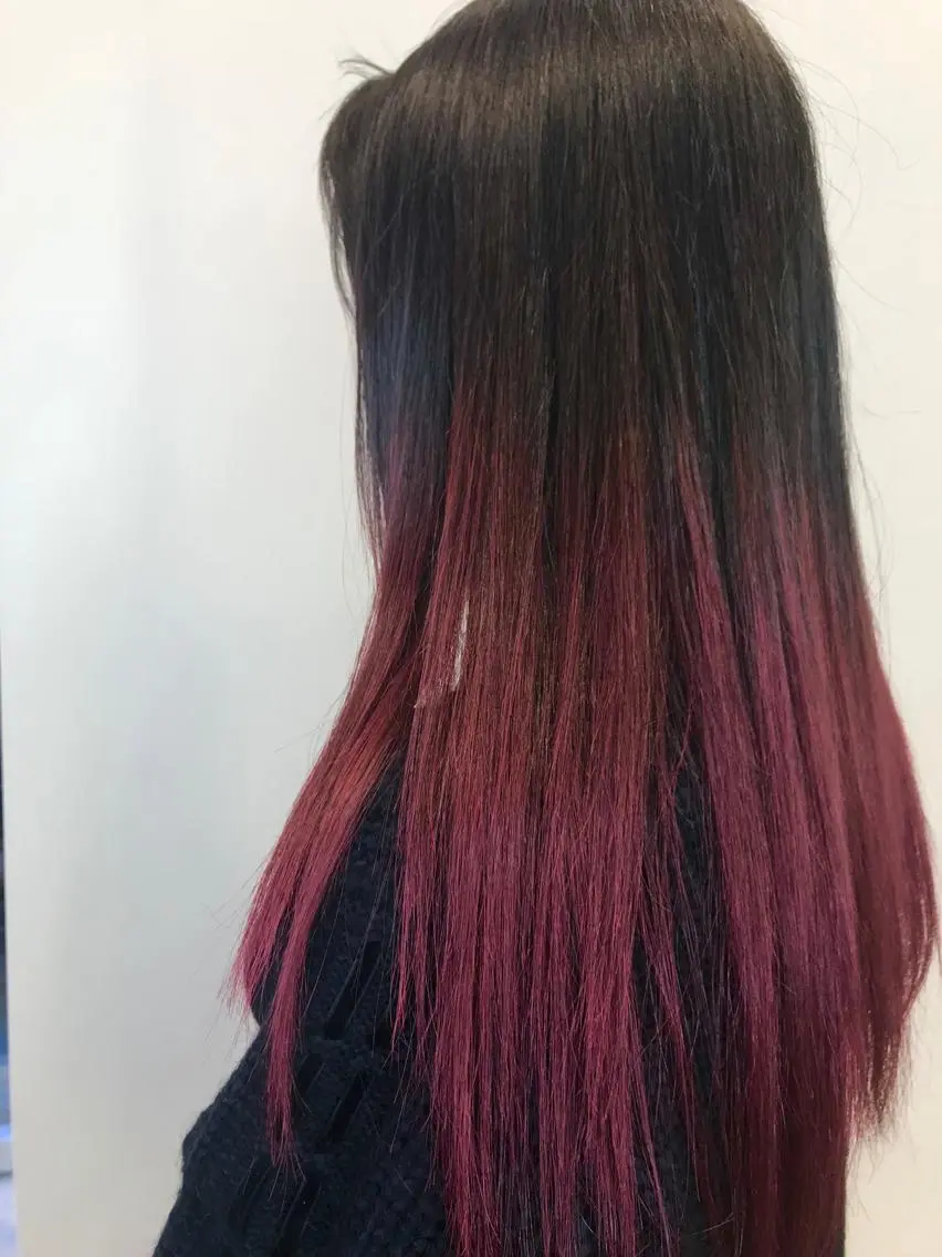 カラー グラデーションカラー レッドカラー 新宿駅近♡個室 ♡関口三都季🌜のヘアスタイル
