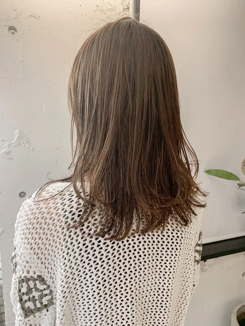 セミロング カラー ヘアアレンジ セミロングパーマ yuka .のヘアスタイル