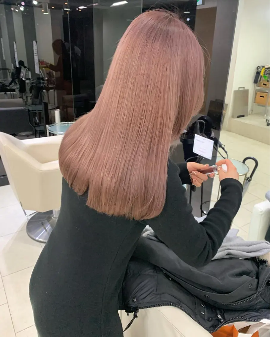 ロング カラー ベージュカラー ブリーチ ケアブリーチ ハイトーンカラー ピンクカラー ✂️ボブの神様 北村涼✂️のヘアスタイル