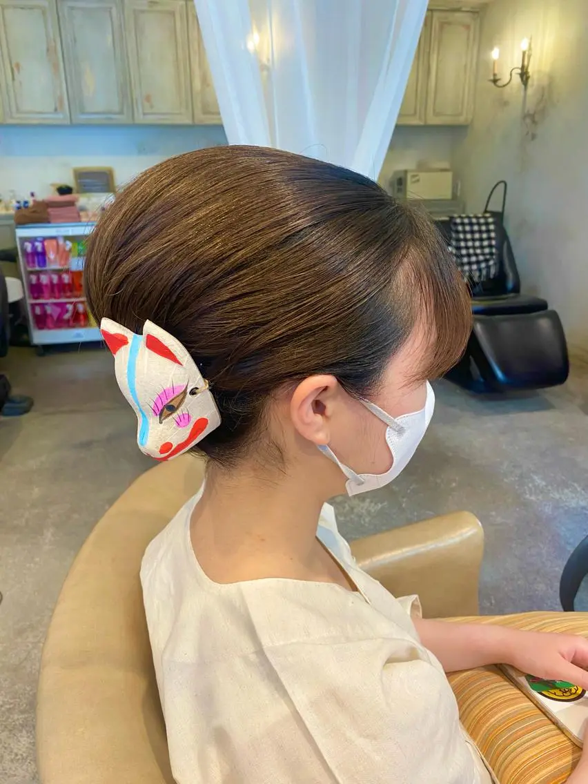ヘアアレンジ 夜会巻き . SHIZUKAのヘアスタイル