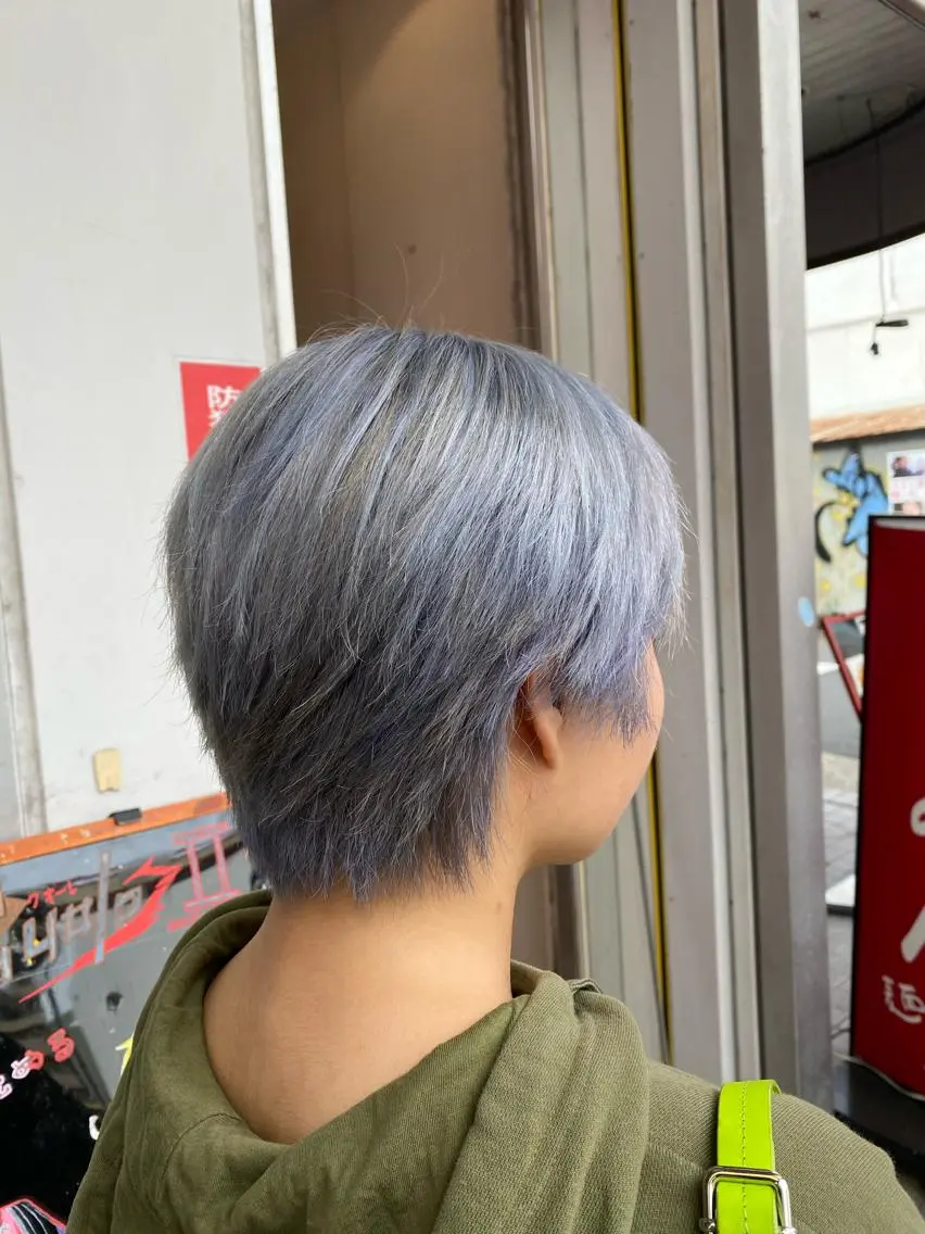 ショート ヘアカラー ゆぴ☾‪/推しカラー /ハイトーンのヘアスタイル
