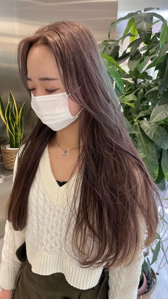 ロング カラー マツエク・マツパ ベージュカラー ブリーチ 透明感カラー グレージュ ハイトーンカラー ヘアカラー mai🤍縮毛酸性ス トレート/アイリストのヘアスタイル