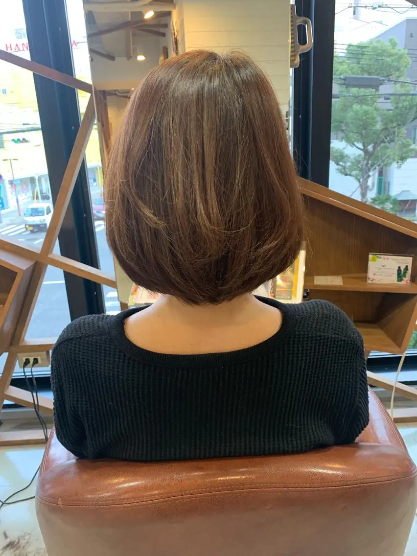 ショート ボブ 吉田 茉生のヘアスタイル