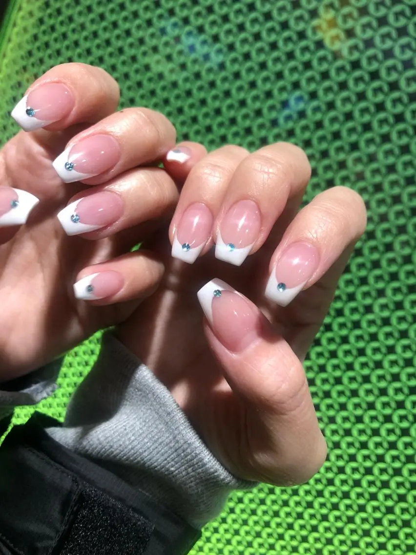 ネイル ストーンネイル ハンドネイル nail by minamiのネイルデザイン