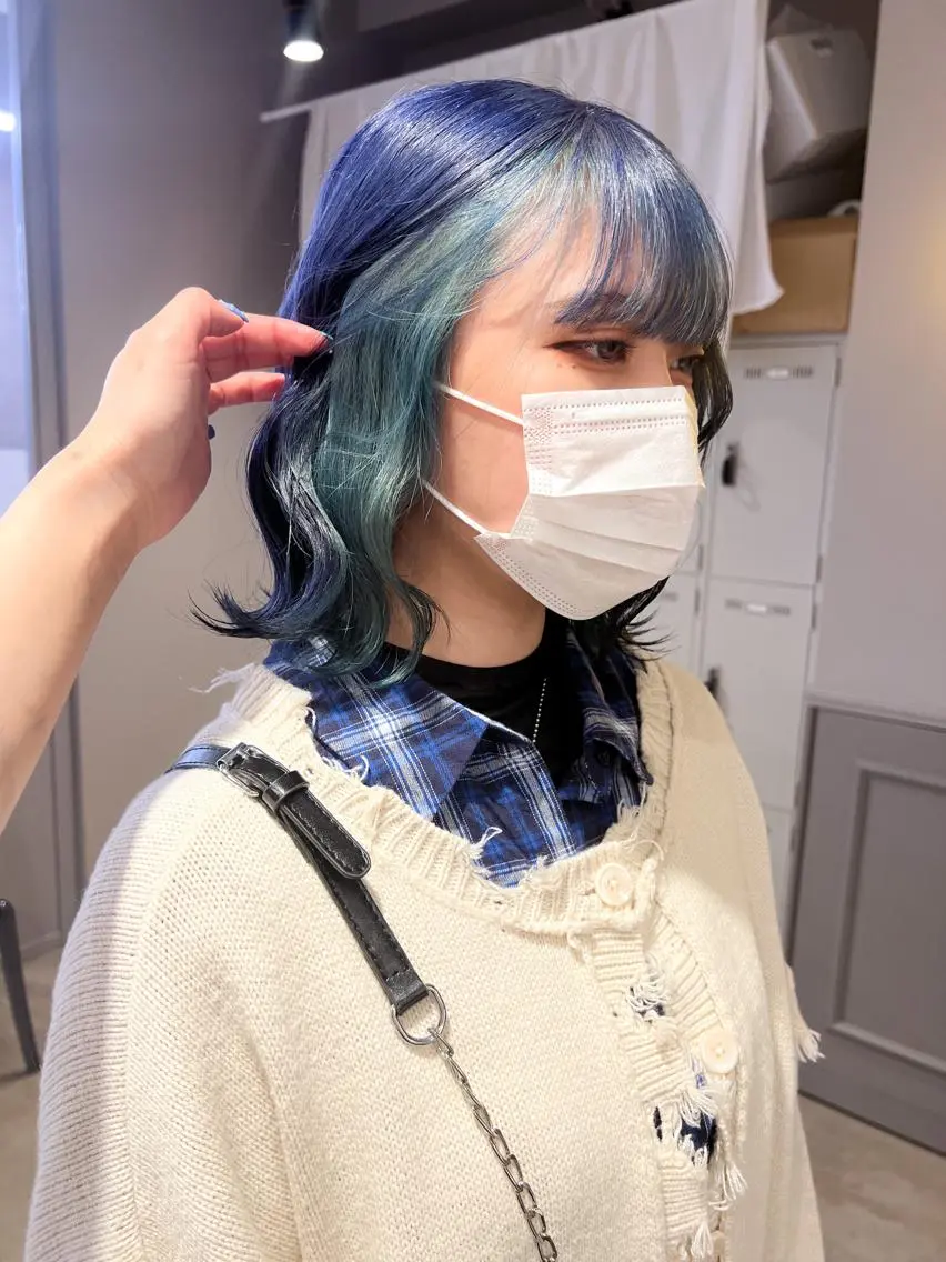 ショート カラー ヘアアレンジ 🩵 JURI🩵のヘアスタイル