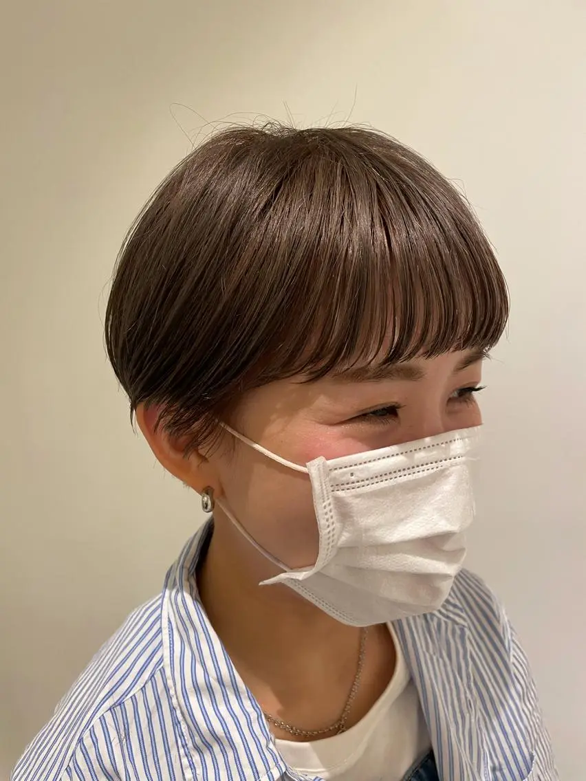 ショート カラー やまさきえりこ ニュアンスパーマのヘアスタイル