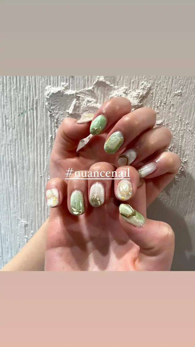 ネイル ニュアンスネイル ハンドネイル 淡色ネイル 🎀moeのネイルデザイン