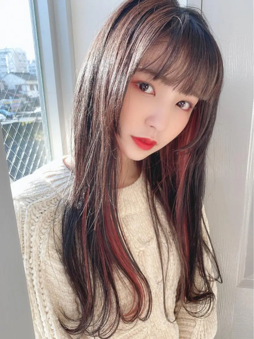 ロング カラー インナーカラー 姫カット カット ヘアカラー ivybyCIEL 女性専用サロンのヘアスタイル