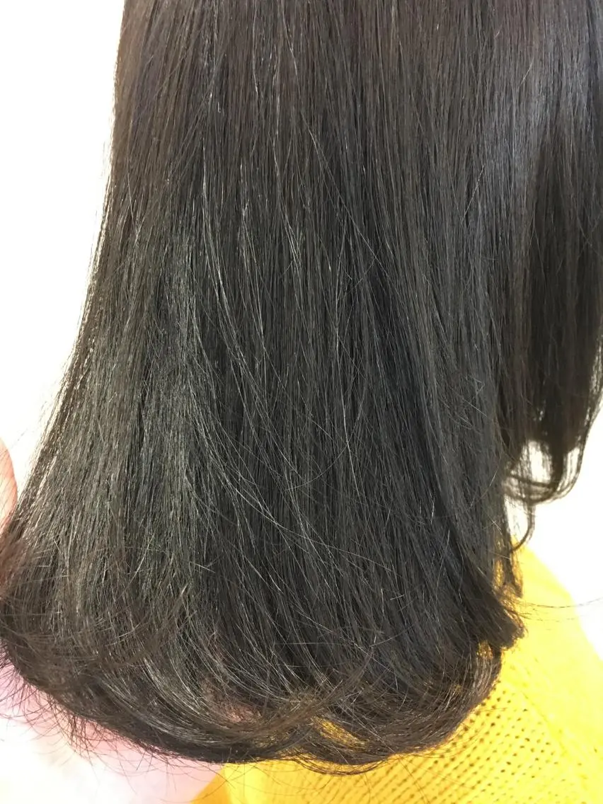 ミディアム カラー アッシュ アッシュグレー ブリーチ ブリーチなしカラー ヘアカラー 永井 大希のヘアスタイル
