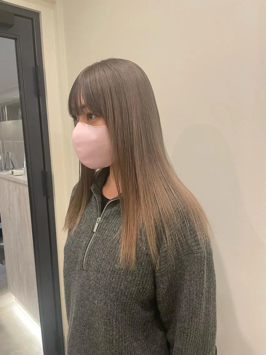 ロング カラー ブロンド ピンクカラー ヘアカラー 渋谷 留菜のヘアスタイル