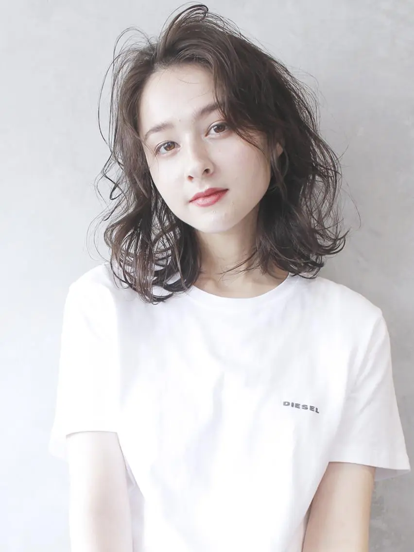 ミディアム カラー パーマ ヘアアレンジ ウルフカット ニュアンスパーマ ITbyALBUM 中野店のヘアスタイル