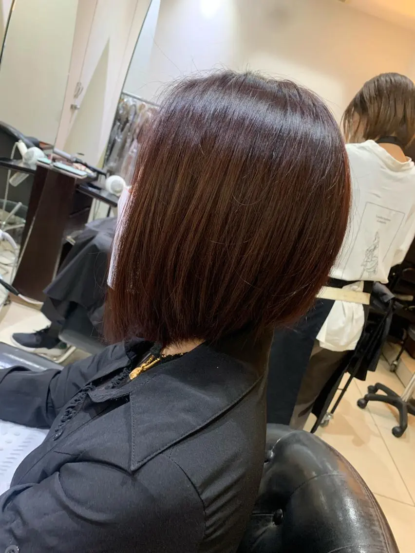 ミディアム カット トリートメント 吉本 yoshimotoのヘアスタイル