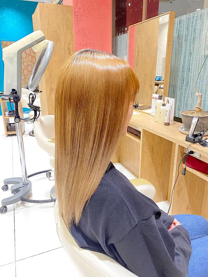 セミロング カラー 佐伯蓮 🫧学割メニューありのヘアスタイル