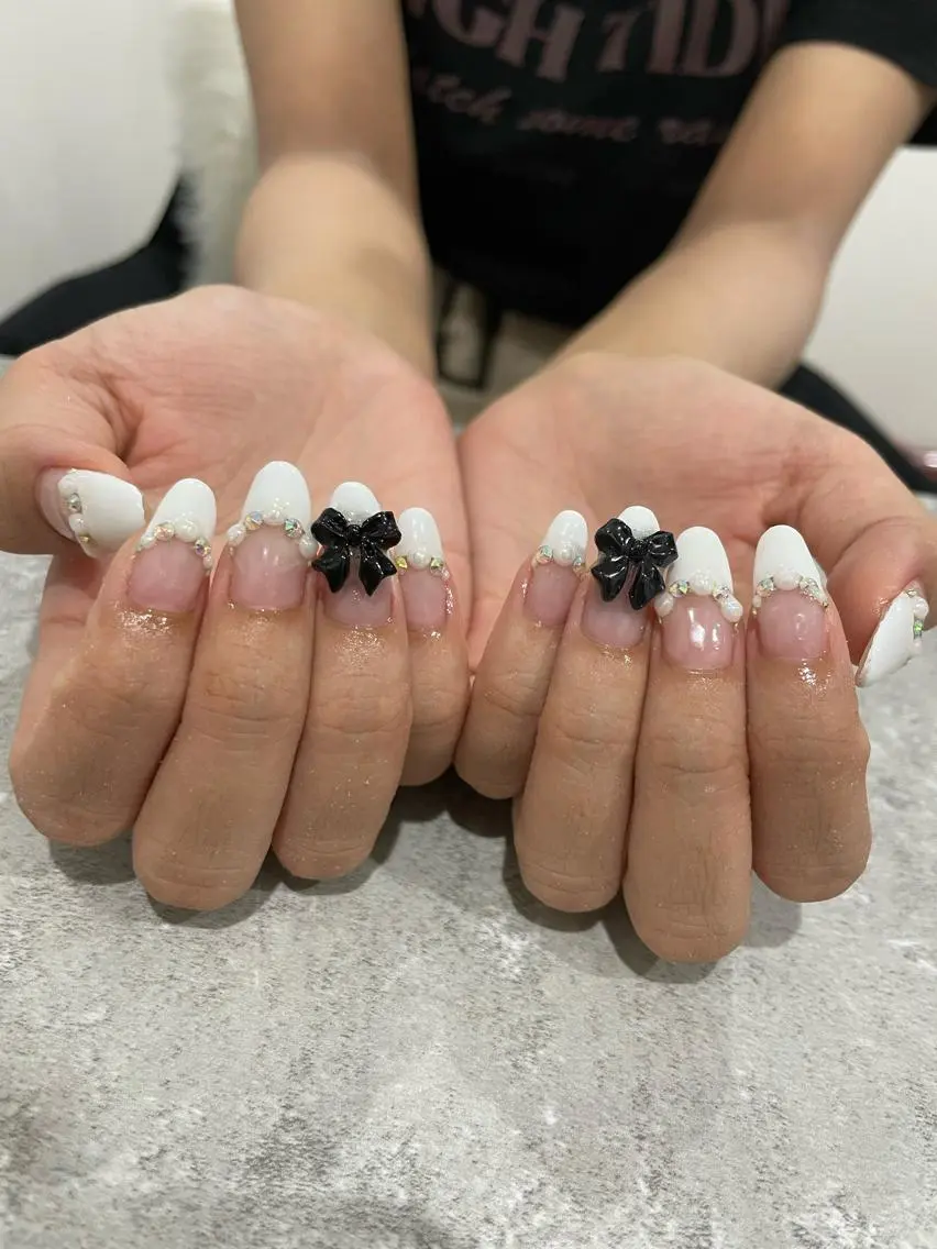 ネイル 持ち込み Raviliss ♡のネイルデザイン