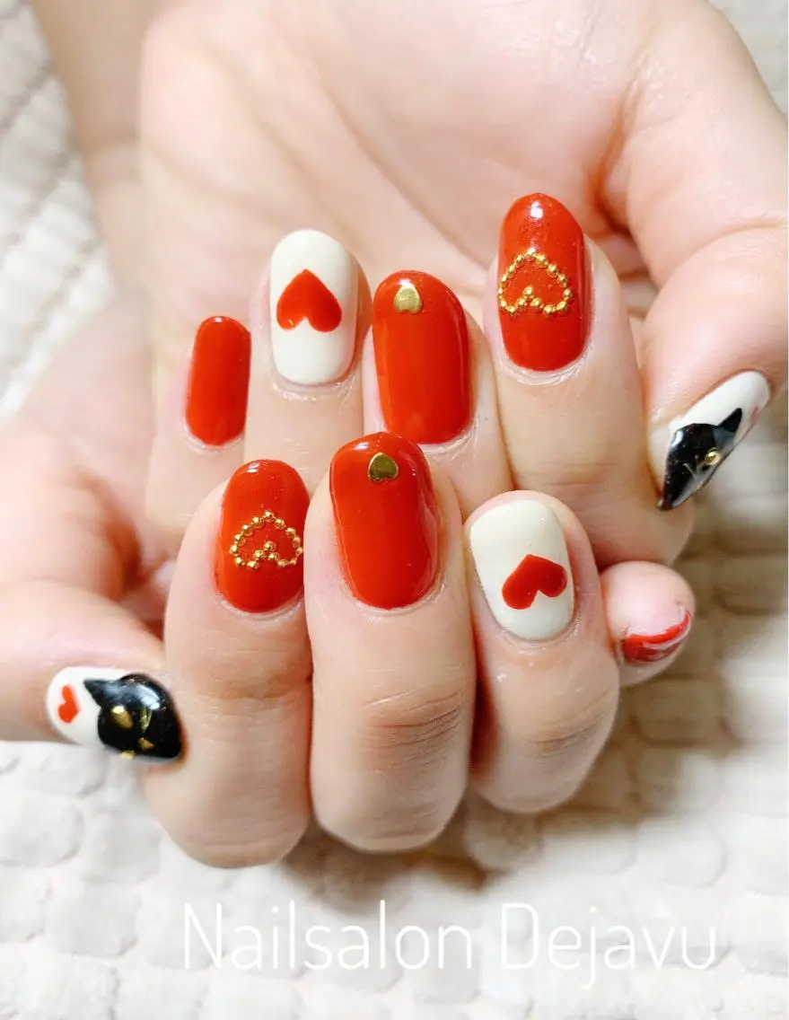 ネイル アートネイル ジェルネイル ストーンネイル バレンタイン ハンドネイル Nail salon Dejavu 🌿のネイルデザイン