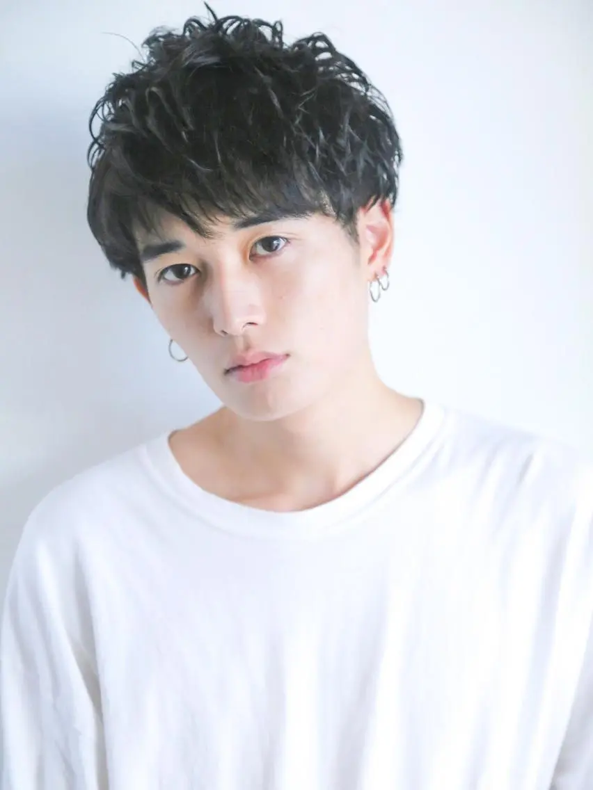 ショート ショート・ボブ ・ウルフ✂︎IMAIのヘアスタイル