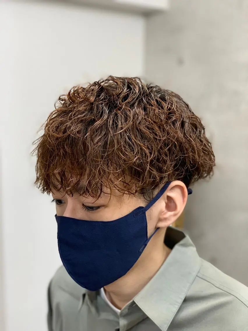 ショート パーマ メンズ クセを最大限に活かす メンズパーマ奈良大祐のヘアスタイル