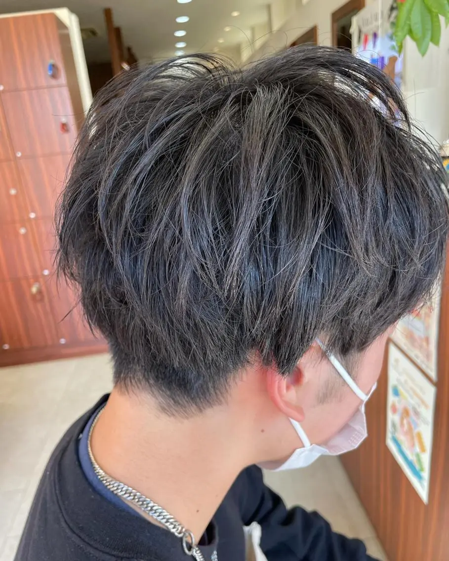 ショート カラー ハイライトカラー インナーカラー ハイライト 髪質改善 縮毛矯正 justbeauty CiNQのヘアスタイル