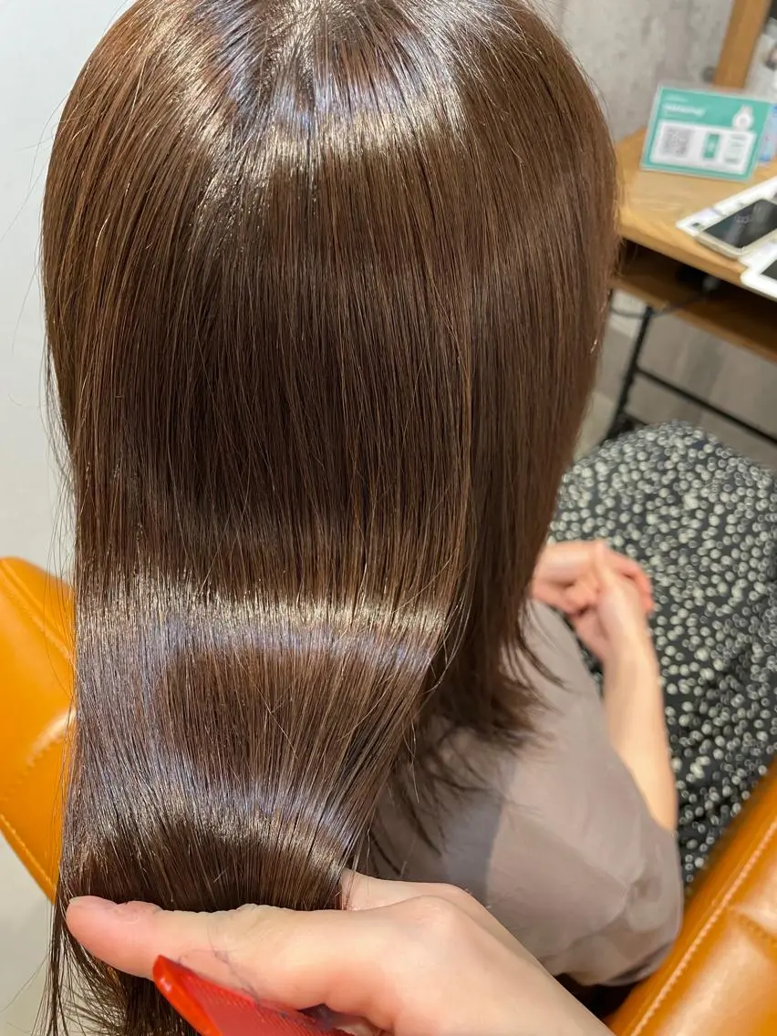 カラー ヘアカラー トリートメント 小松崎 結花のヘアスタイル