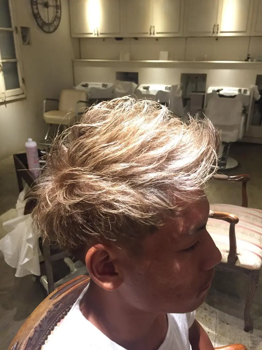 メンズ モヒカン こう ちゃんのヘアスタイル