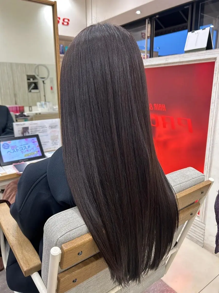 ロング カット トリートメント 高橋遼太✂️カット/ 縮毛矯正/髪質改善のヘアスタイル
