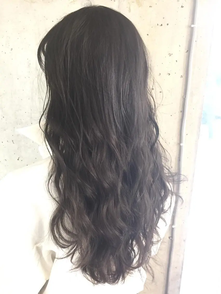 ロング カラー パーマ ヘアアレンジ メンズ キッズ ネイル マツエク・マツパ メンズブリーチ メンズハイライト メンズインナーカラー ブリーチ 透明感カラー レイヤーカット✂️ 艶髪/小田部慎也のヘアスタイル