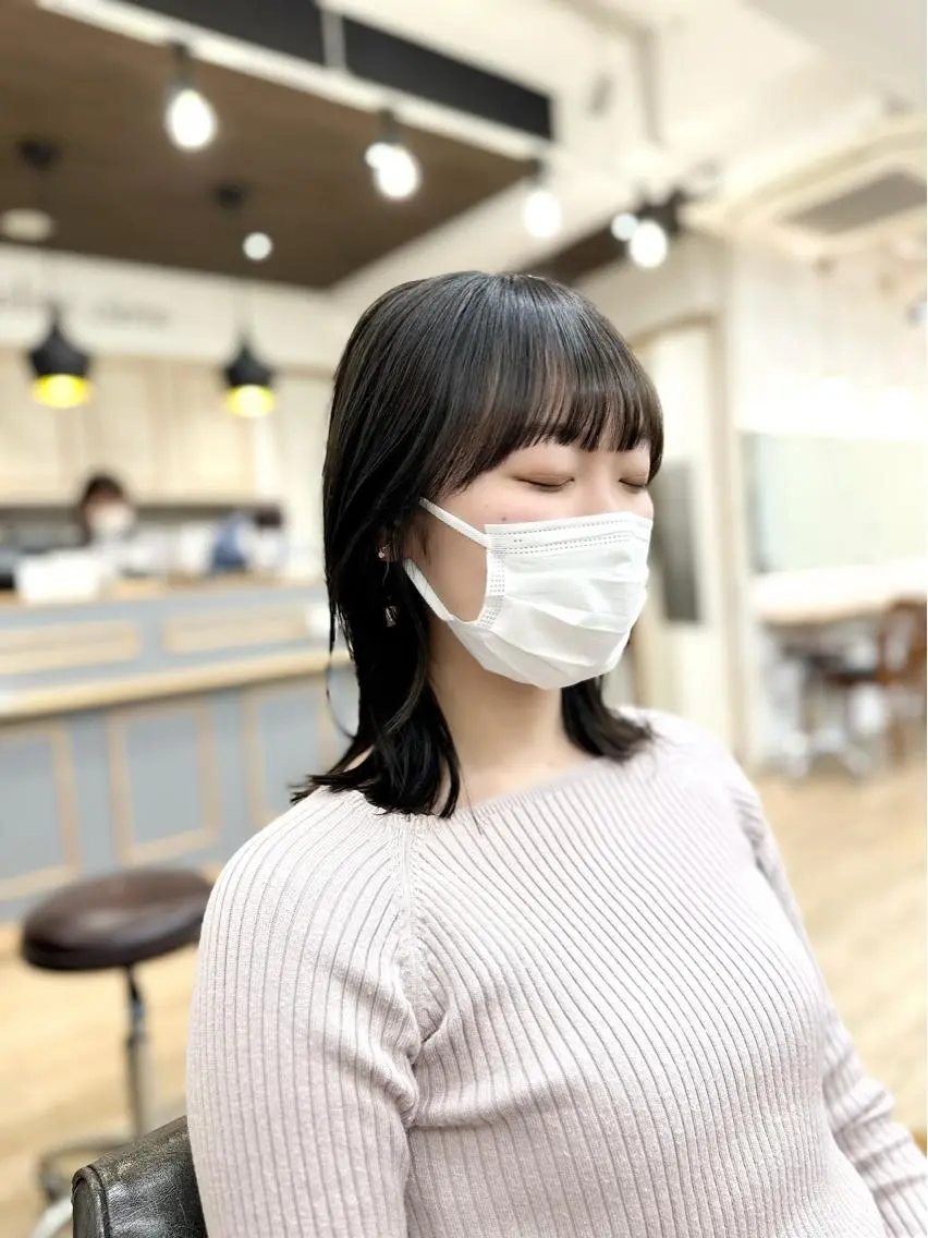 ミディアム カラー パーマ ヘアアレンジ メンズ キッズ ネイル マツエク・マツパ アイブロウ 似合せレイヤー/ 柔らか透明感カラーのヘアスタイル