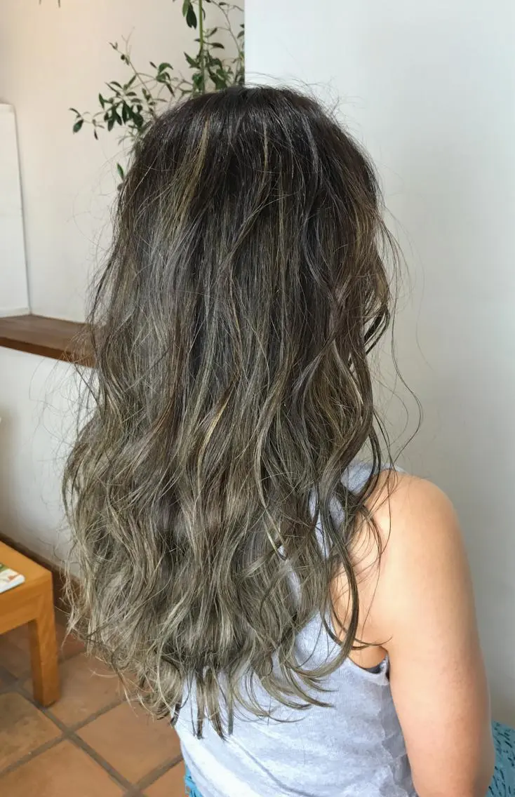 セミロング カラー ハイライトカラー ハイライト メンズカット特化柏駅 徒歩3分LOUのヘアスタイル